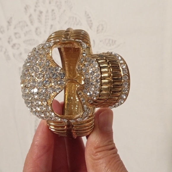 Rhinestone Skeleton Bracelet - Picture 7 of 8